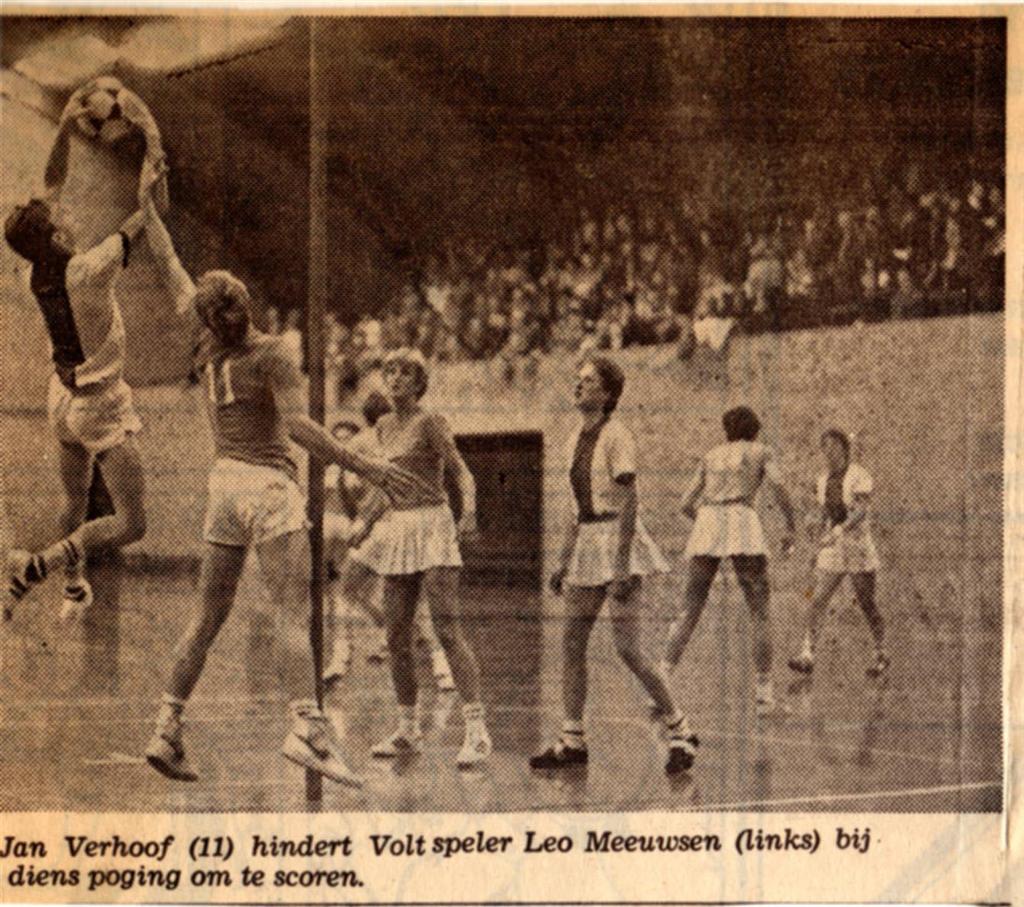 krant_14_12_1982_foto (Large).jpg